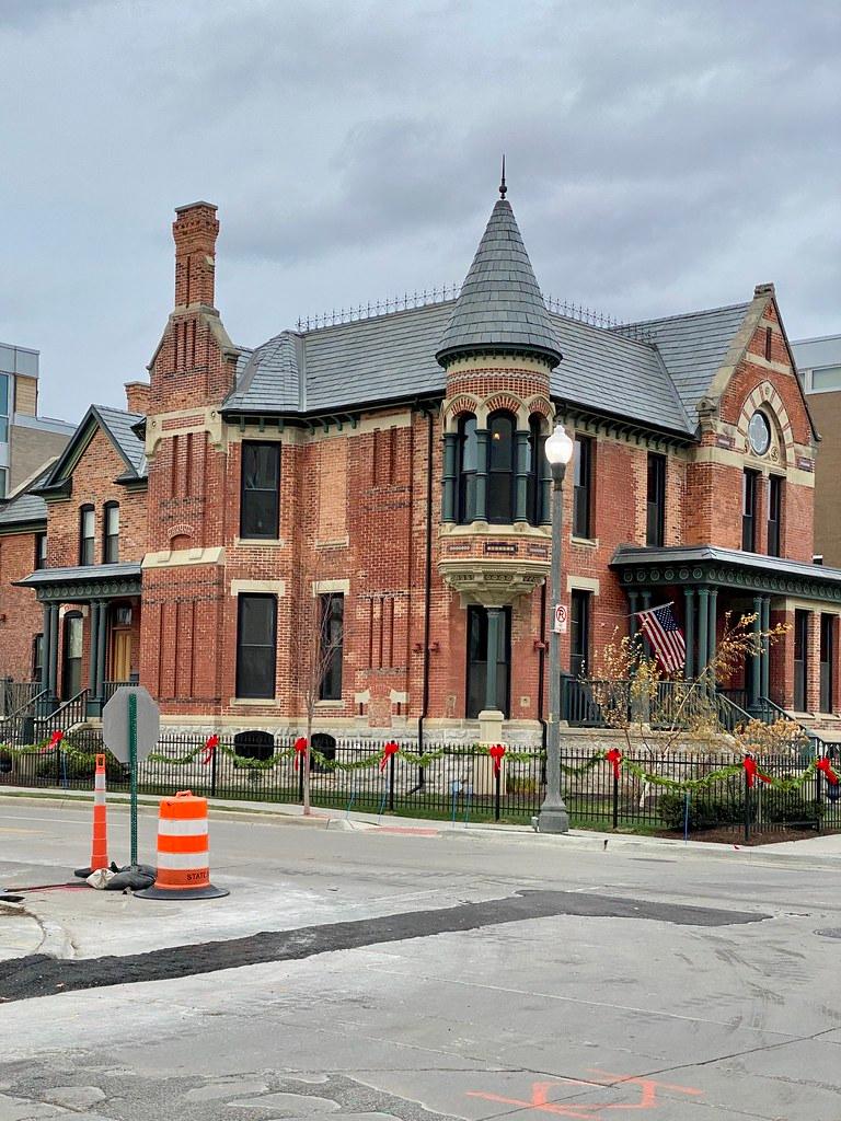 Detroit's Retail Boom Creates Thousands of New Jobs Across City