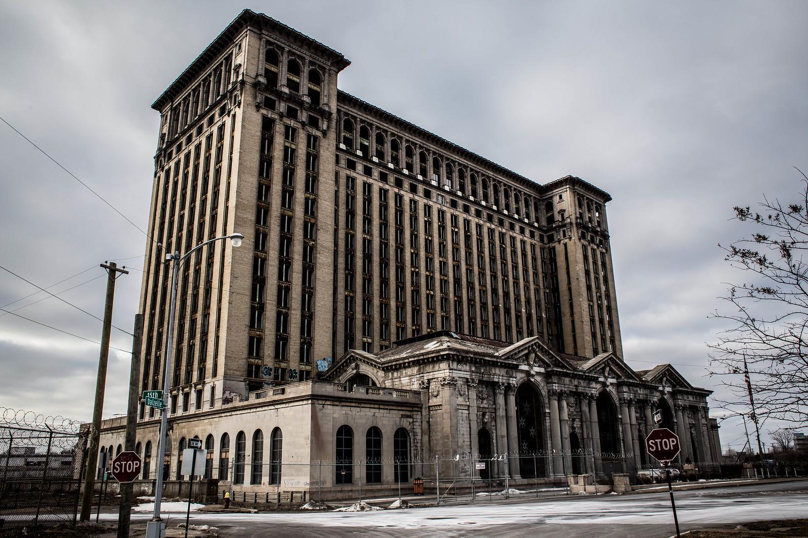 Detroit Retail Market Trends Signal Openings for Discount and Experience-Focused Operators